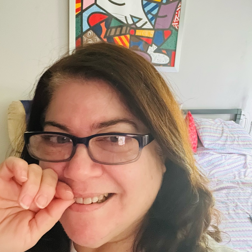 Meet your Posher, Omaira